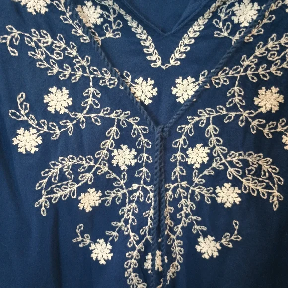 St John's Bay Blue and White Floral Print Short Ruffle Sleeve Top Size L - Picture 4 of 8